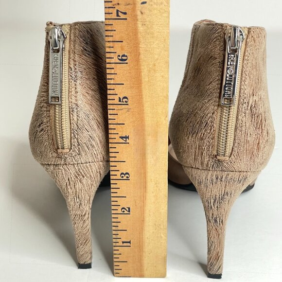 Revolution Indulge Ankle Cuff Heels Sz 7 Taupe 3.5 "Heel Back Zipper Almond Toe - Picture 4 of 15